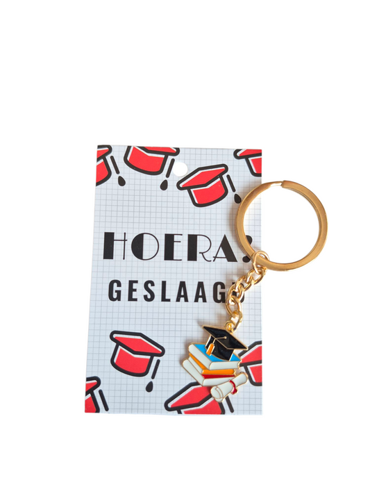 Kaartje geslaagd met sleutelhanger geslaagd
