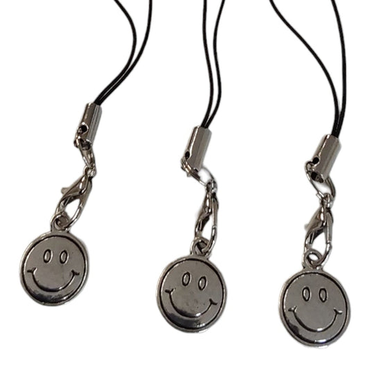 Gelukshangertje smiley metaal