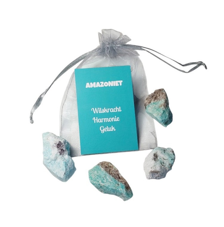 Ruwe Amazoniet steen in een kadozakje met uitleg