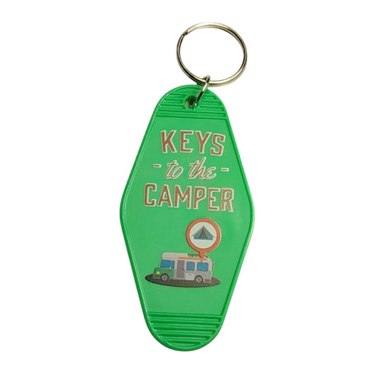 Groene sleutelhanger "keys to the camper"