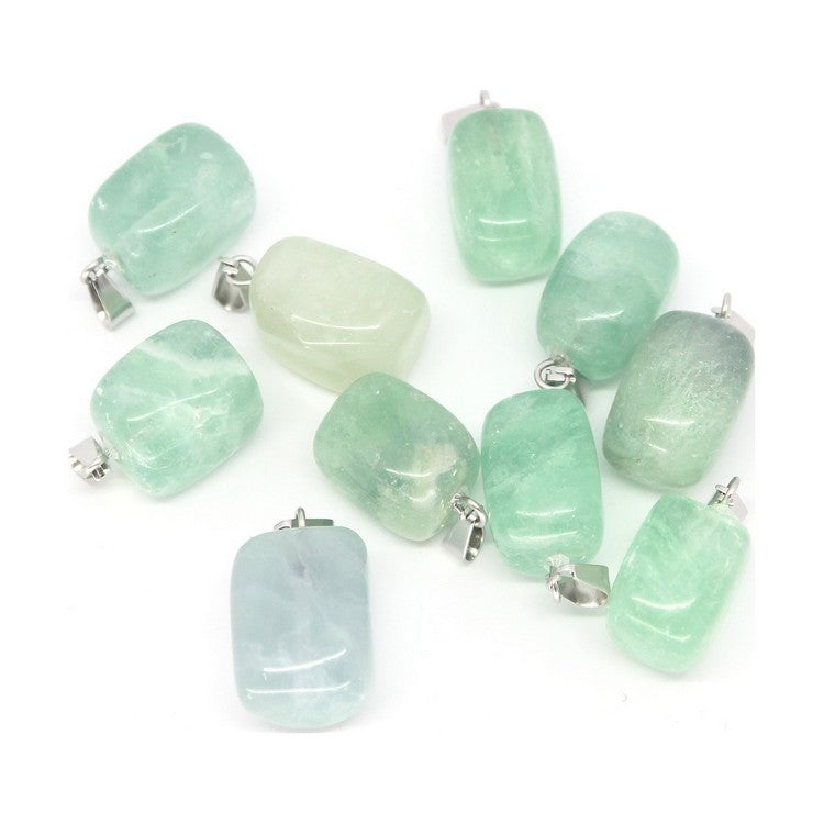 Hangertje van groene fluoriet