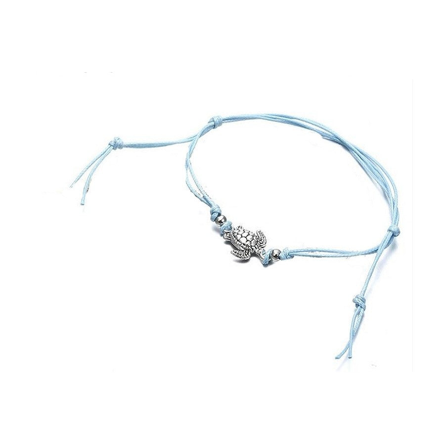 Lichtblauw armbandje met een schildpadje