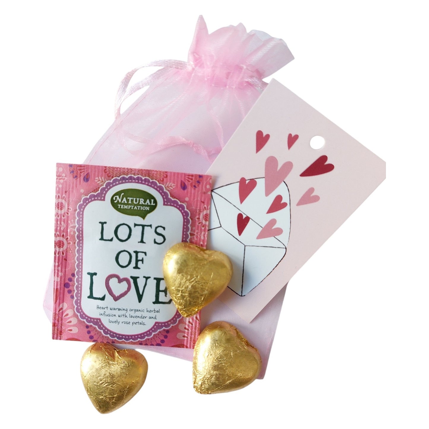 Zakje liefde met kaartje, lots of love thee en chocola