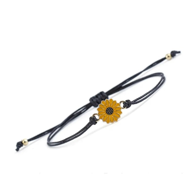 Armbandje met een lief geel bloemetje