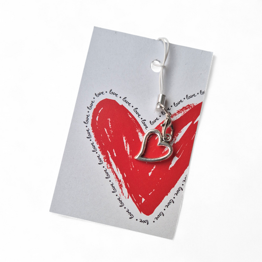 Love kaartje met zilveren hartje