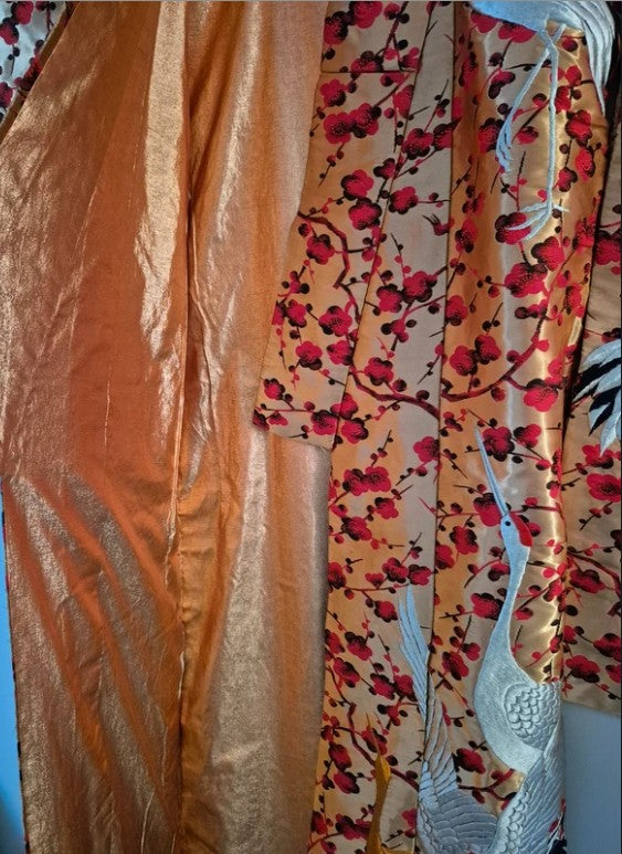 Rood gouden Uchikake kimono