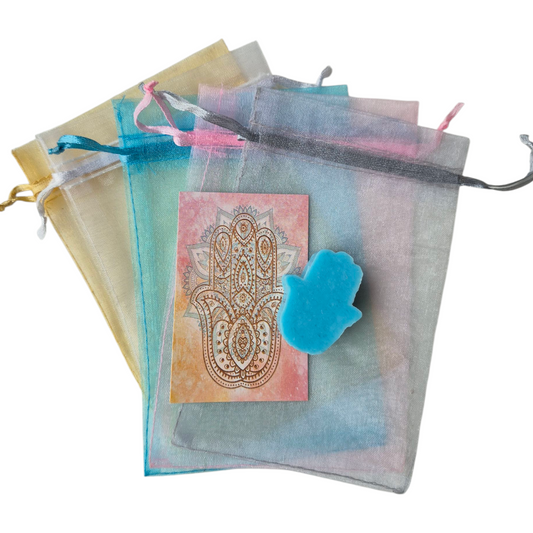 Zakje met handje van hamsa zeepje