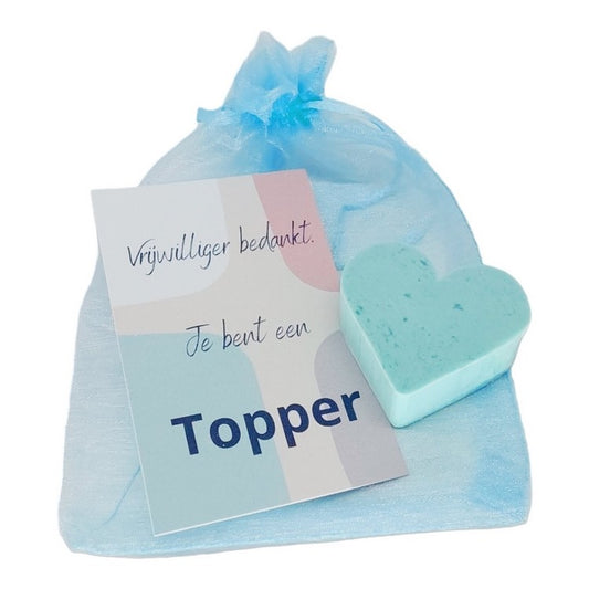 Zakje vrijwiliger bedankt met een zeepje