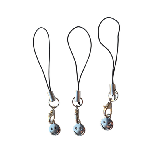 Gelukshangertje smiley metaal