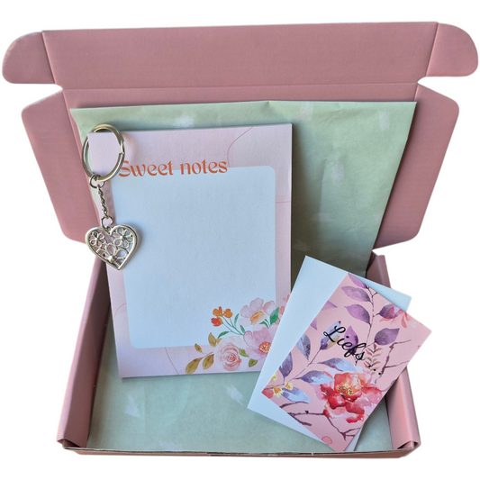 Brievenbuskadootje Sweet Notes met notitieblokje en sleutelhanger